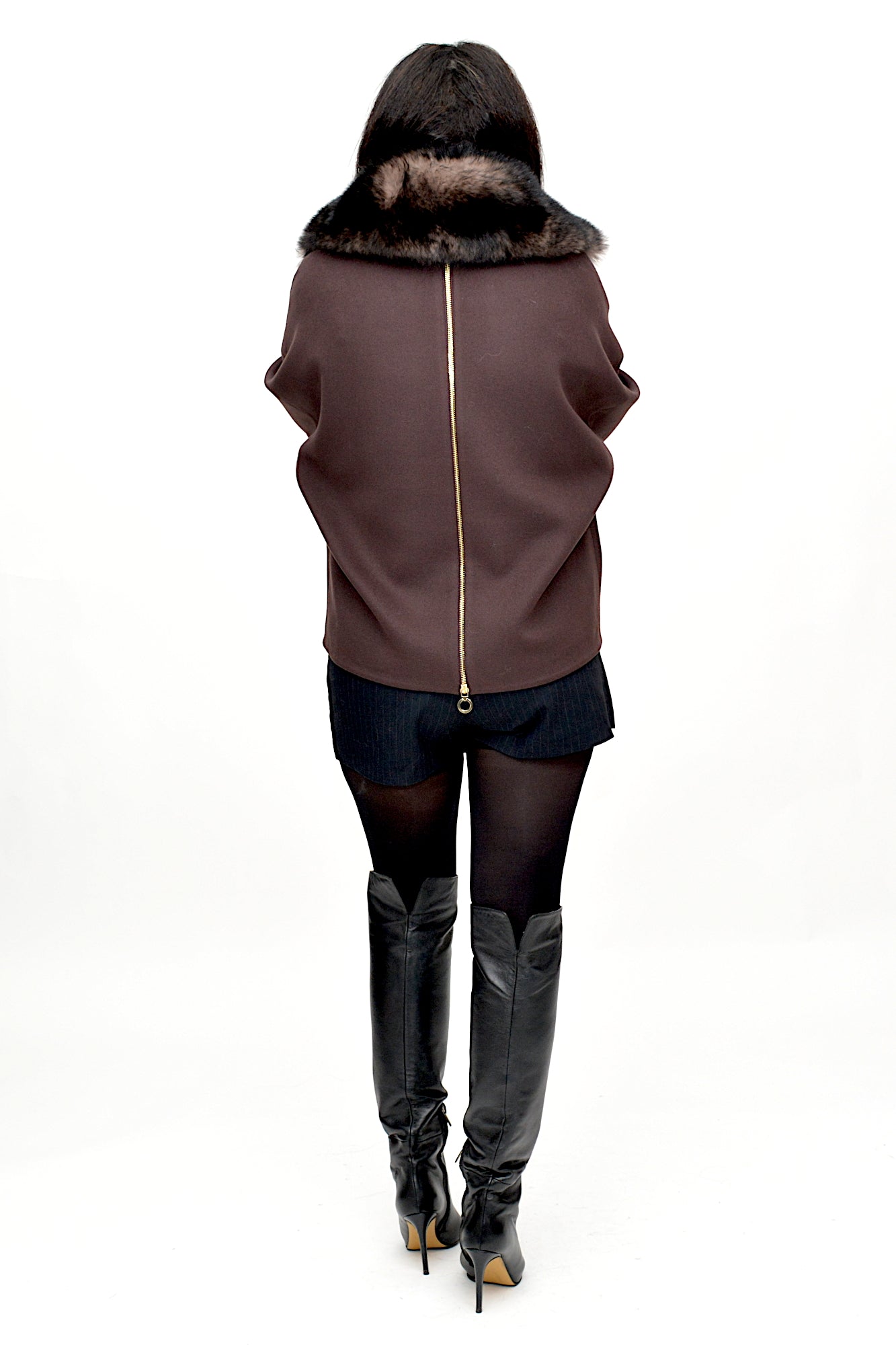 Jacheta Cash 281125/3